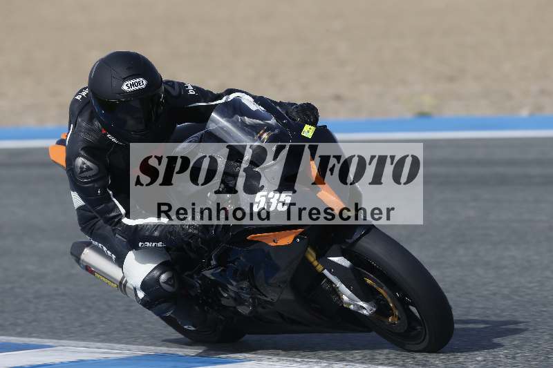 /02 29.01.-02.02.2024 Moto Center Thun Jerez/Gruppe gruen-green/535